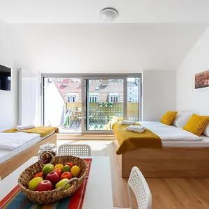 https://libero-apartments.praguehotelsweb.com